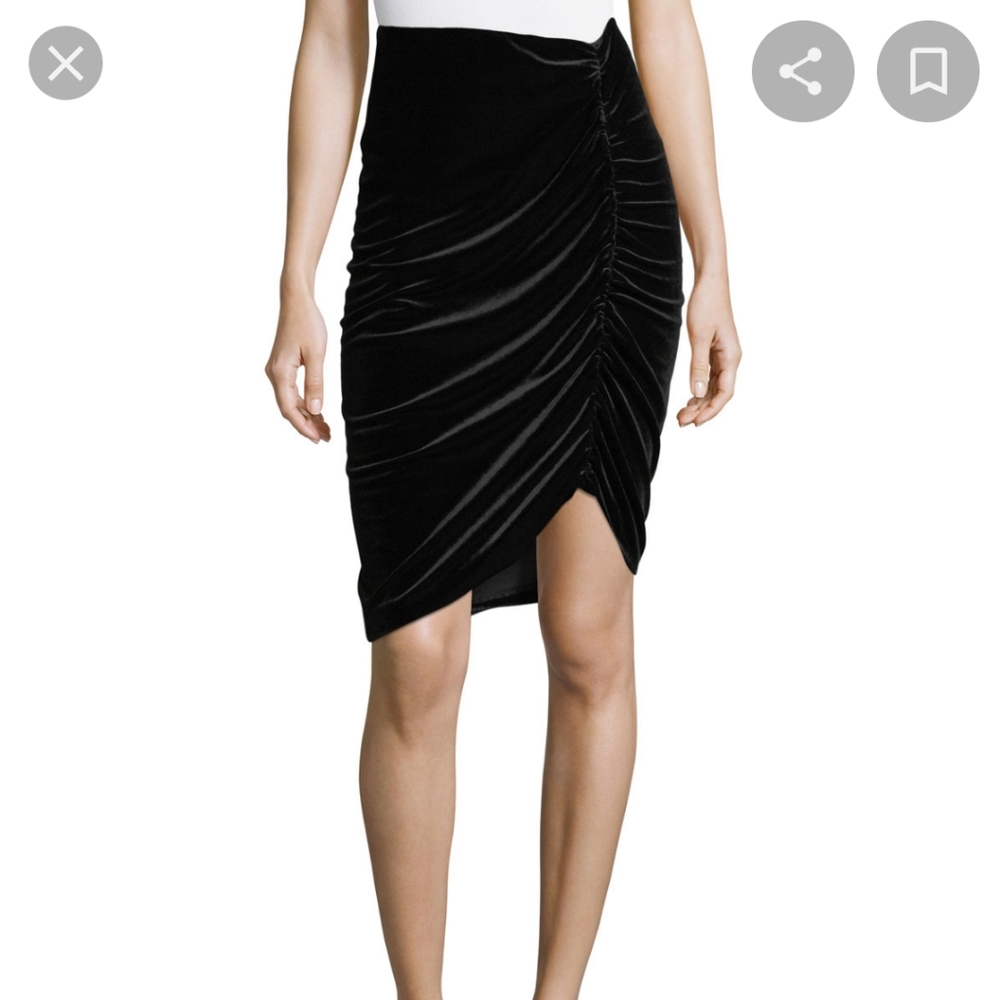 NWT Nanette Lepore Black Velvet Ruched Skirt - Size L